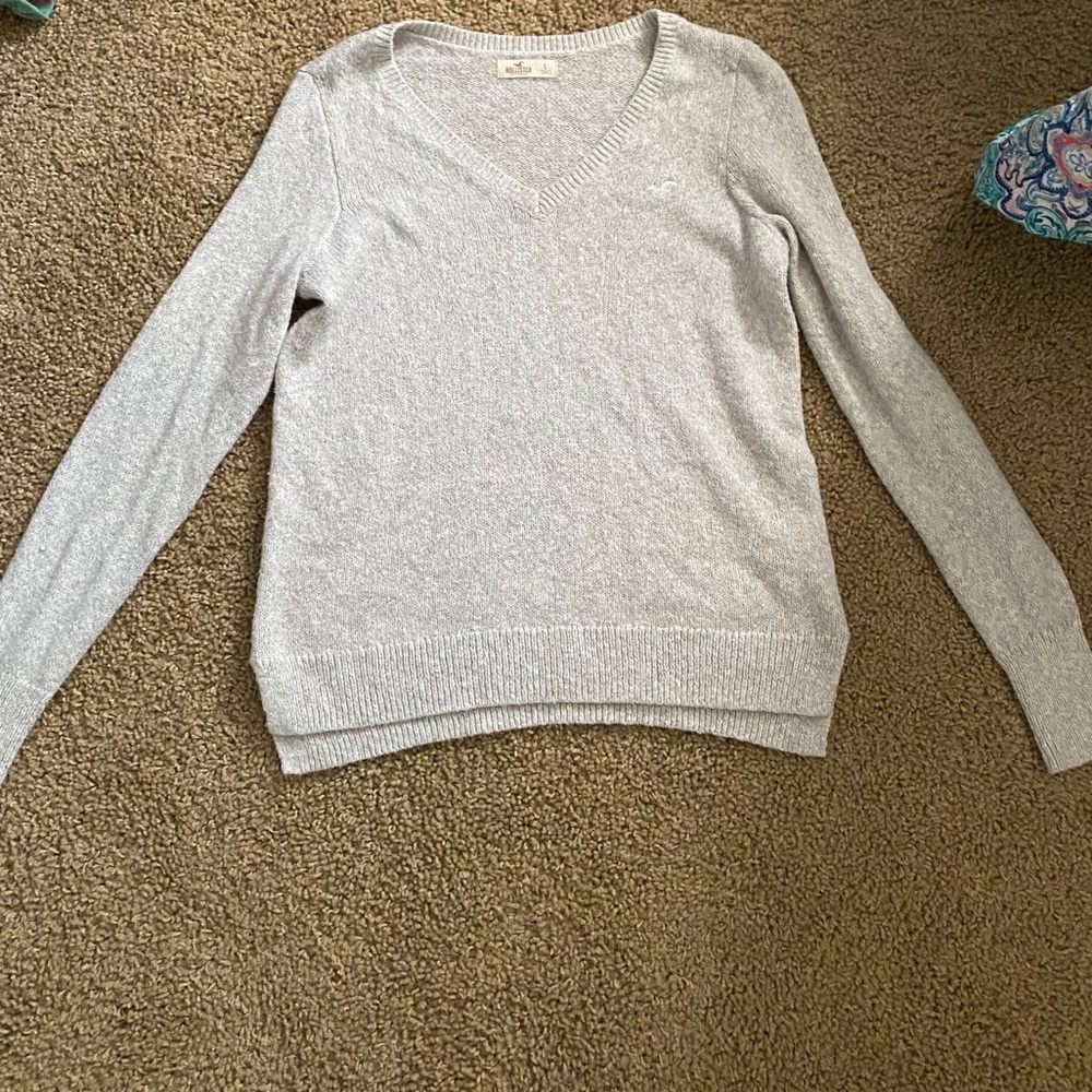 Hollister V-neck sweater